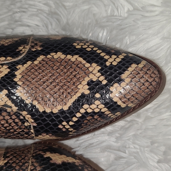 Gianni Bini | size 6.5 | jam out snake skin bootie - Picture 4 of 9